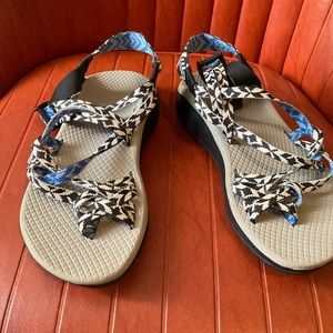 Chacos sandals. Size 7. In new condition